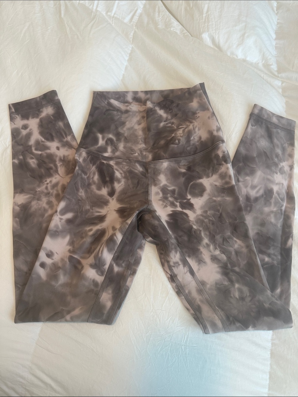 Lululemon Women’s High-Waist Tie-Dye Active Leggings - Gray/Rose Beige. SZ 2